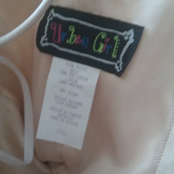 Urban Girl Brand New Cream Dress sz 5/6, - Picture 6 of 6